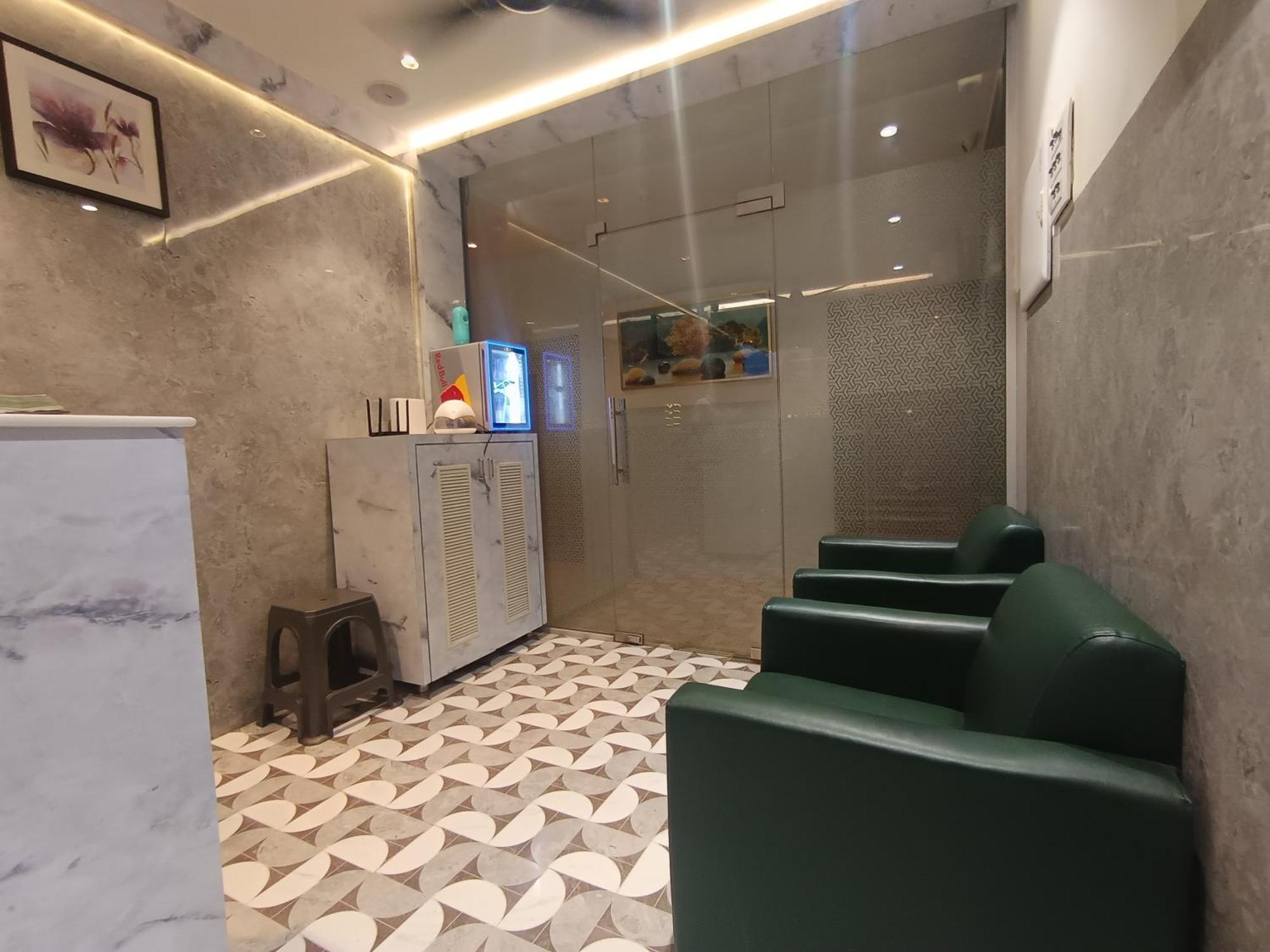 Hotel Moon Lite Residency - Marve Road Malad West Мумбай Екстериор снимка